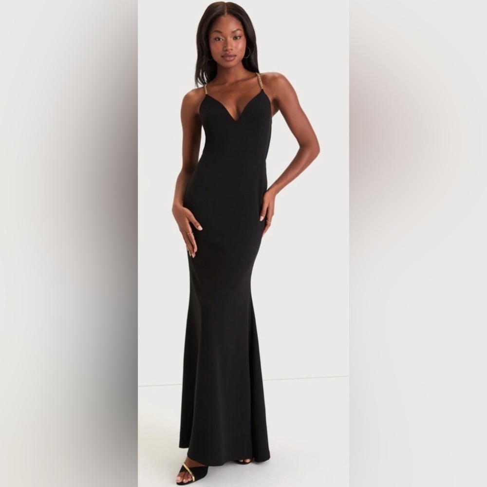 NWT Lulus Graciously Glam Black Chain Strap Dress